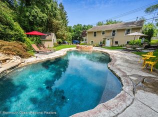 235 Wyckoff Rd, Eatontown, NJ 07724