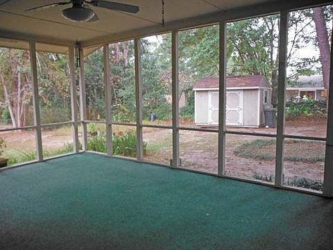 5th image of 2906 Primrose Ln