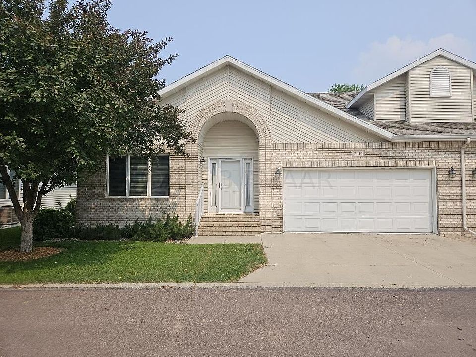 1st image of 2414 Madison Square Dr S