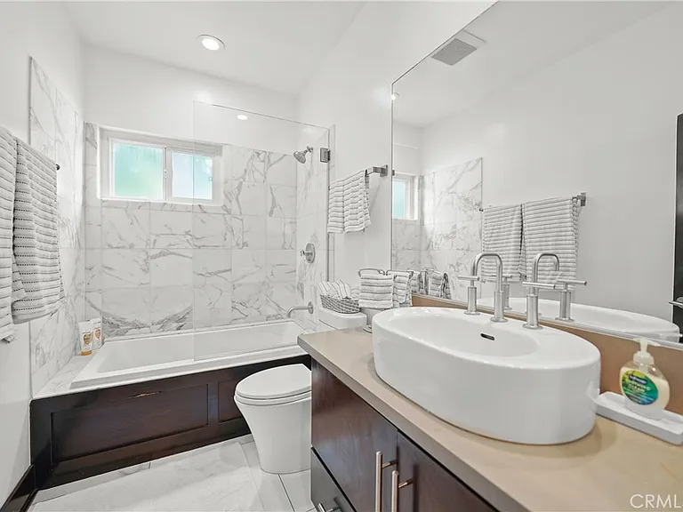 22626 Pacific Coast Hwy #9 — Photo 19