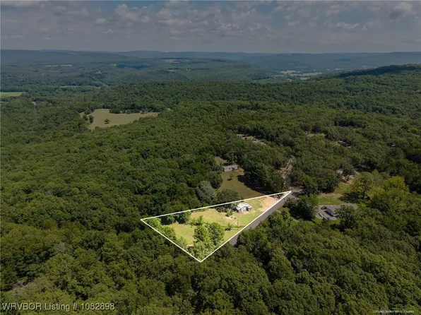 Burchfiel Mountain Trl, Cedarville, AR 72932