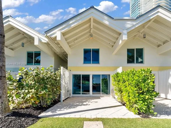 100 S Pointe Drive Cabana #12, Miami Beach, FL 33139