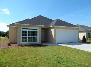 216 Stonegate Dr, Albany, GA 31721