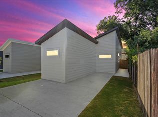 2223 Hooper St, Dallas, TX 75215
