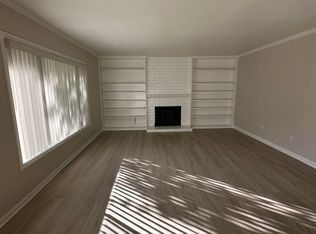 3099 Cassia Ave APT A, Costa Mesa, CA 92626