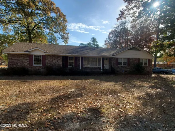 12201 Rosewood Street, Laurinburg, NC 28352
