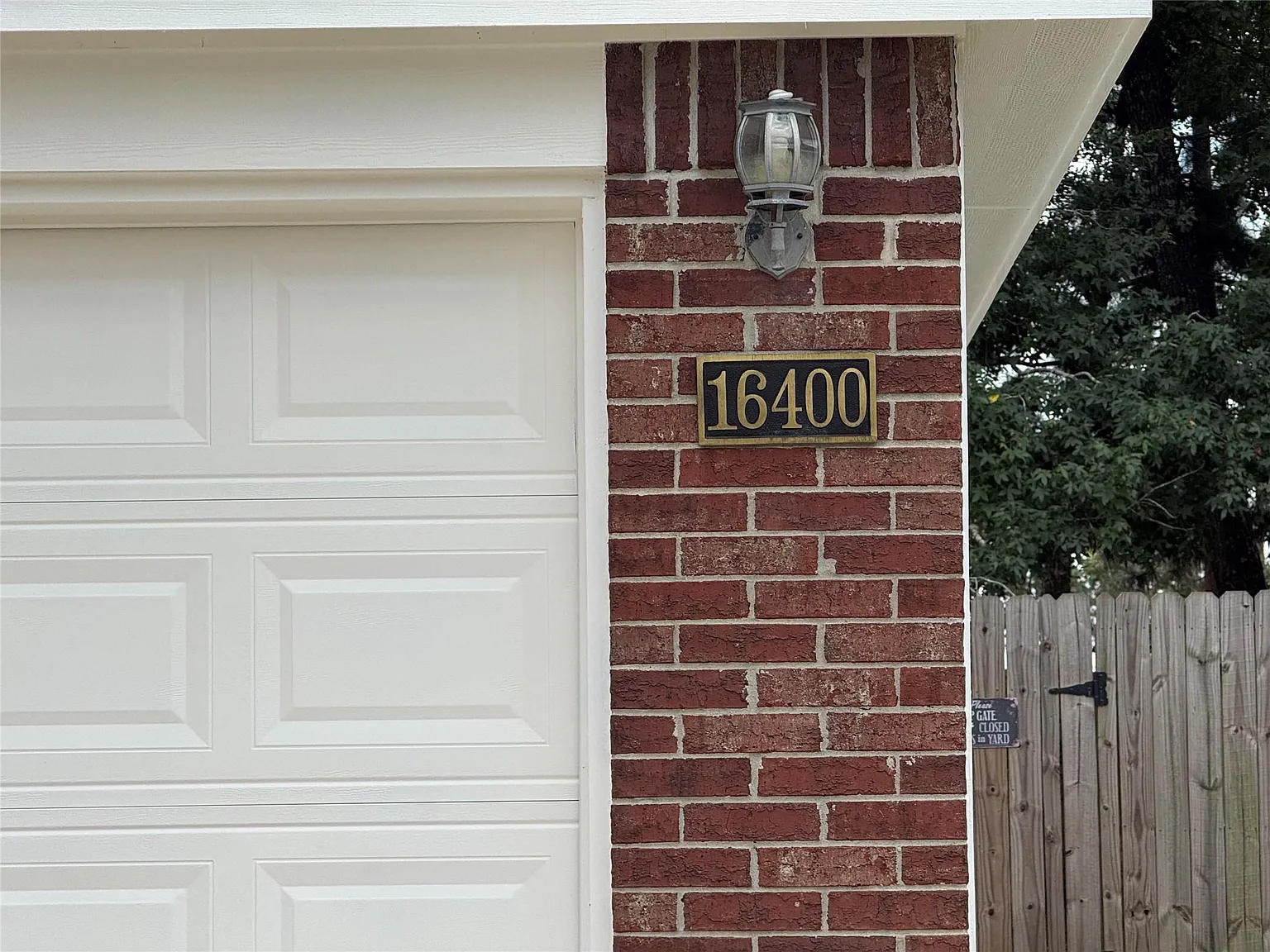 3 bed, 2.0 bath, 1073 sqft, $1,650 — Photo 3