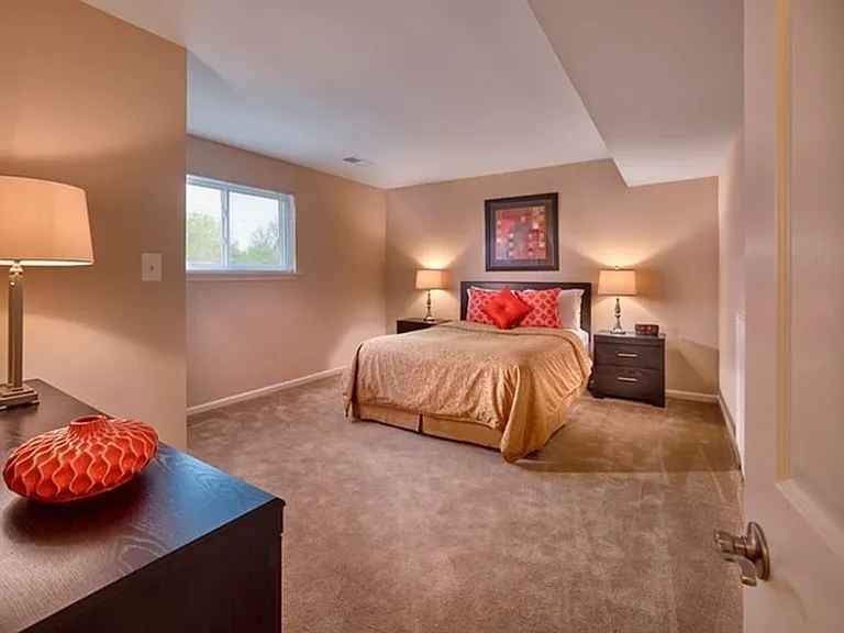Bedroom Sapce