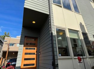1822 11th Ave W #B, Seattle, WA 98119
