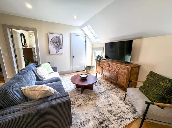 44 Main St, Stockbridge, MA