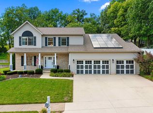 2312 W Imperial Dr, Peoria, IL 61614
