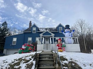 35 Gordon St, Worcester, MA 01604