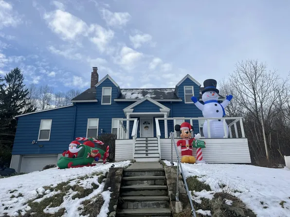 35 Gordon St, Worcester, MA 01604