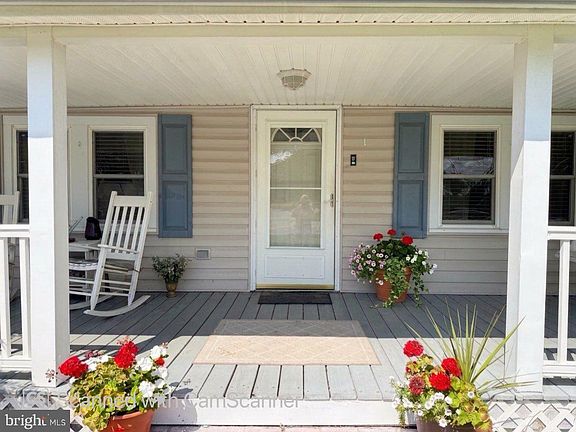 2nd image of 6022 N Main St