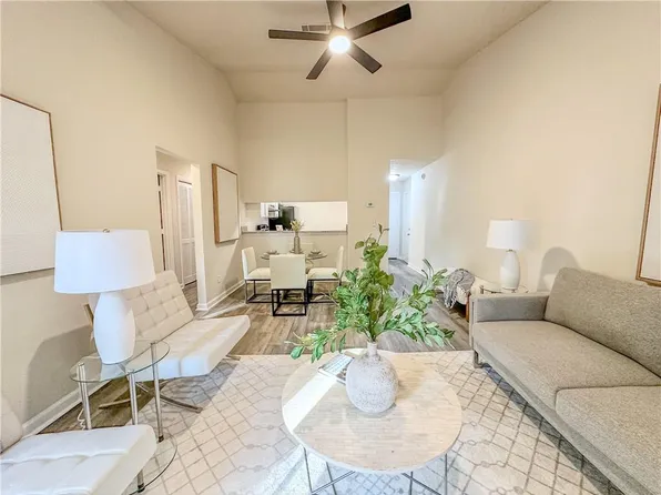 382 Teal Ct, Roswell, GA 30076