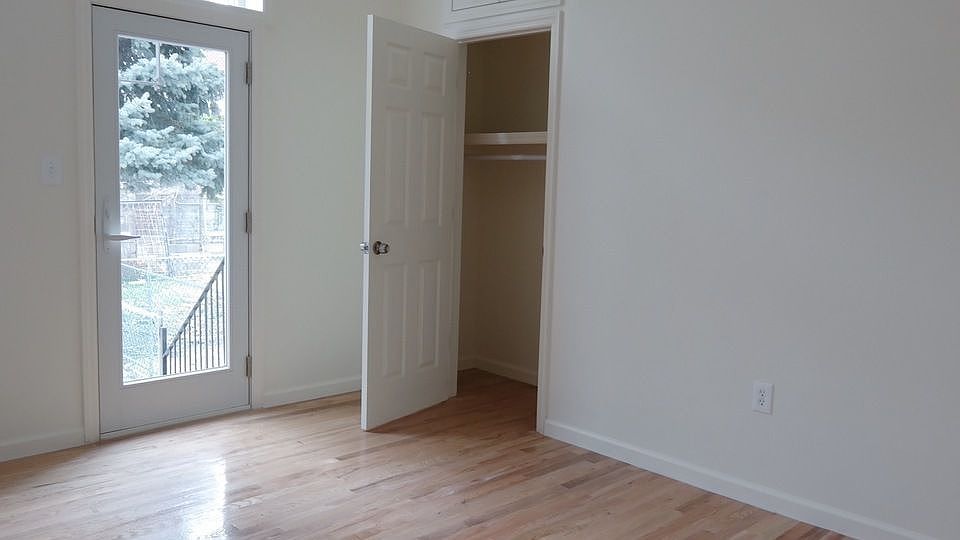 1st image of 177 Hopkins St APT 1L