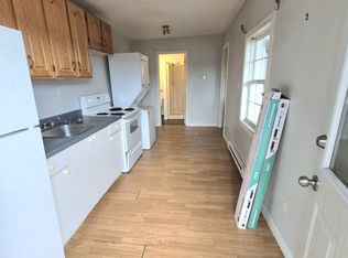 314 Princess St #2, Saint John, NB E2L1L5