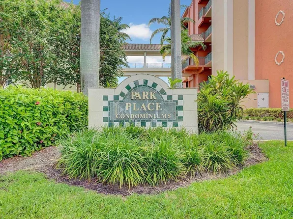 (undisclosed Address), West Palm Beach, FL 33401