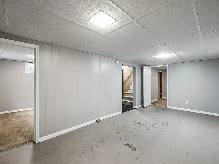 515 12th Ave NW — Photo 26