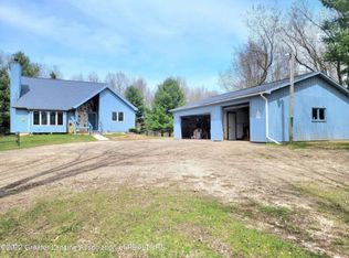 4915 Whittum Rd, Eaton Rapids, MI 48827