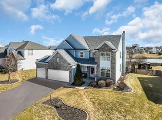 2739 Red Fawn Ct, Racine, WI 53406