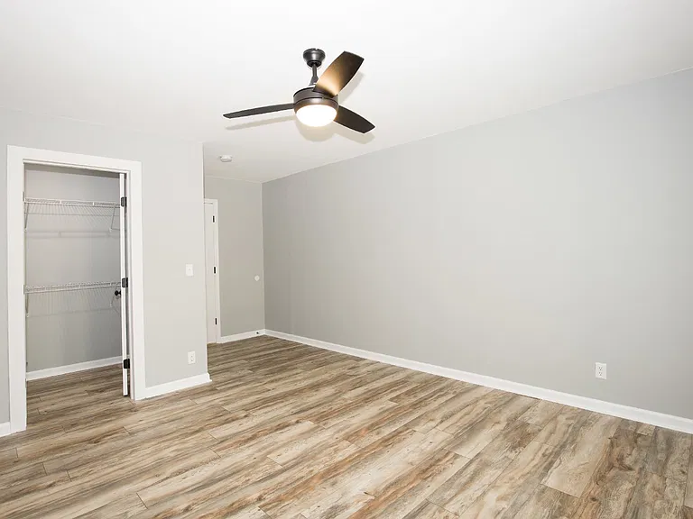 1 Bogie Dr — Photo 25