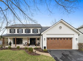 2450 Tanglewood Dr, Lisle, IL 60532