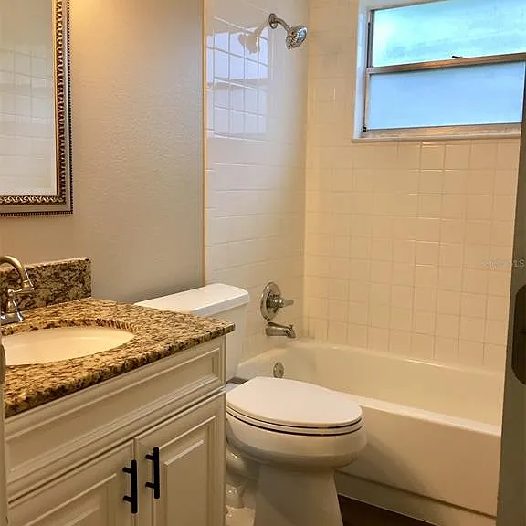 305 S Westland Ave #B — Photo 14