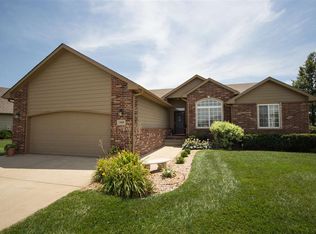 1009 Park Glen St, Clearwater, KS 67026