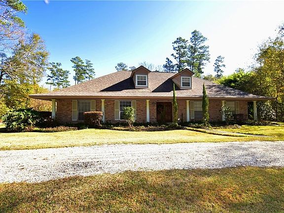 2nd image of 1746 Gaylord Dr