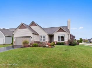 3090 Solitude Ln, Aurora, IL 60502