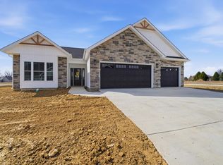 4084 Peterborough Rd, West Lafayette, IN 47906