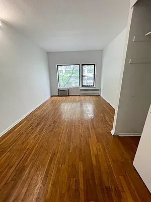 Rented by Prince Real Estate Associates LLC | media 16