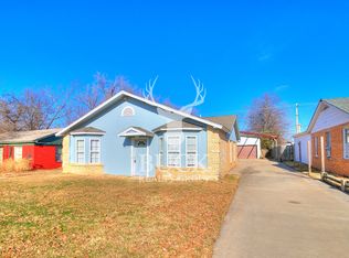 211 E Harmon Dr, Midwest City, OK 73110