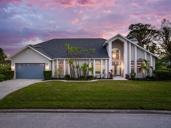 4137 Pinar Dr, Bradenton, FL 34210