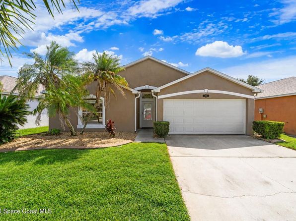 2067 Deercroft Dr