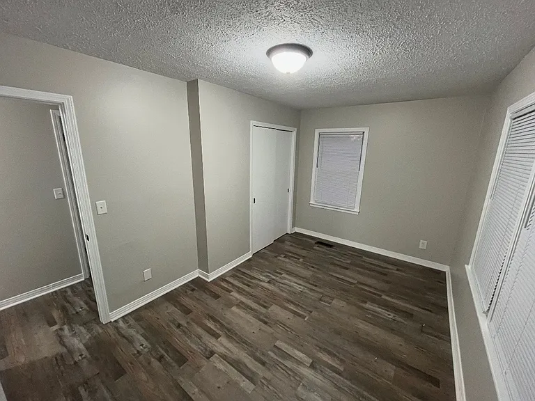 407 Pecan Ave — Photo 6