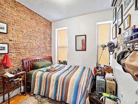 3rd image of 113 Clifton Pl #1S