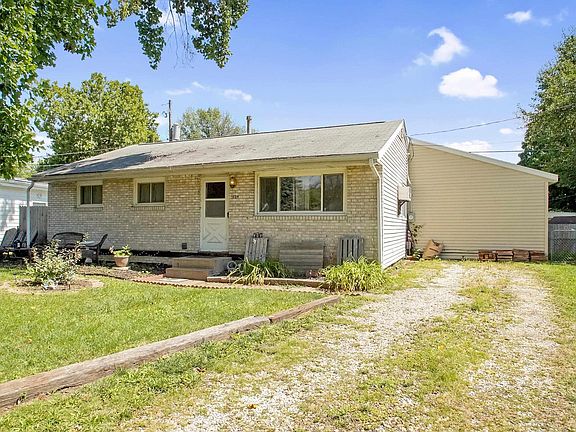 2nd image of 5704 N Terrace Three Ct