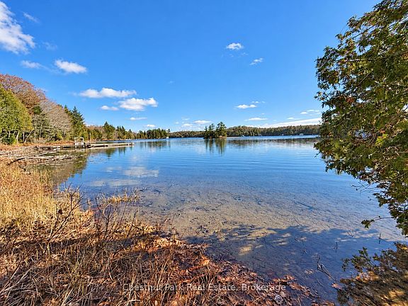 5th image of 26 Blair Point Rd