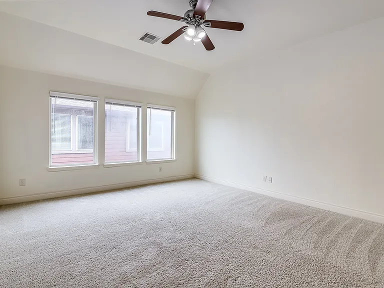 3505 Harvest Moon Ln — Photo 37