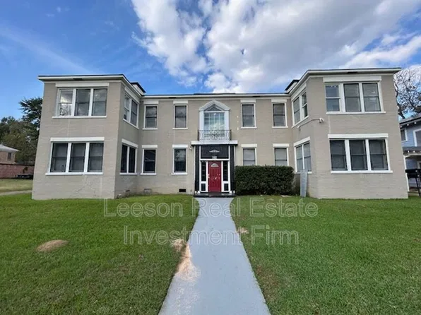 322 College St APT C, Shreveport, LA 71104