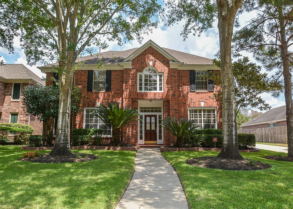 1st image of 22814 Whitewater Creek Cir