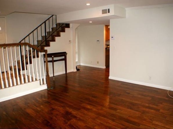4107 Yankee Dr