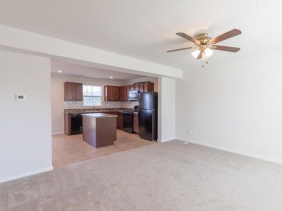 5th image of 2111 Portway Aly #1