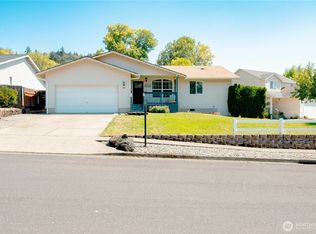148 Greystone Rd, Kalama, WA 98625
