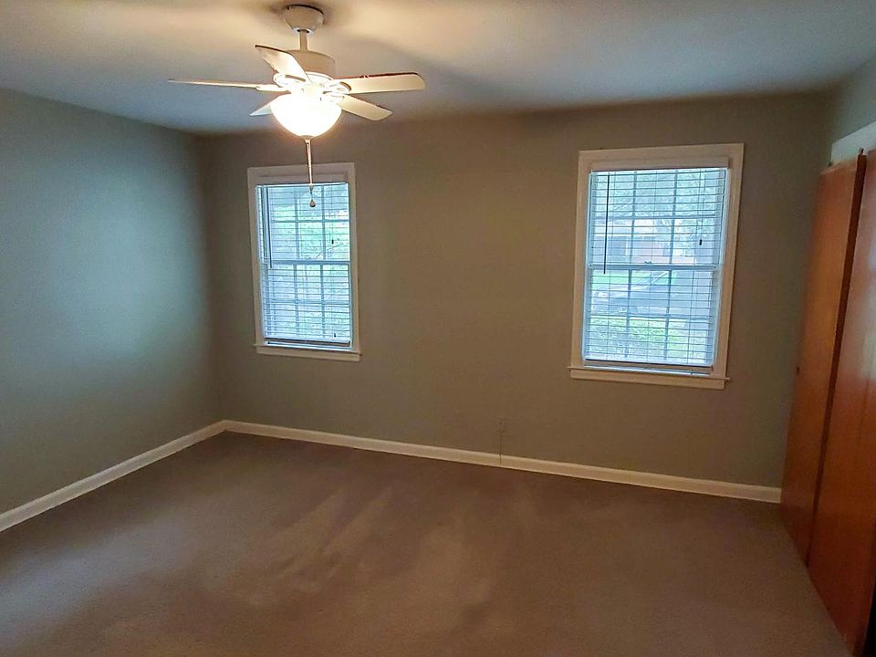 2nd image of 25 E 67th St APT 2
