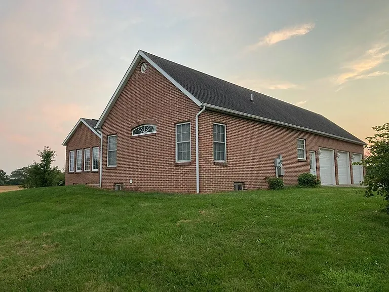 788 Alton Rd — Photo 16