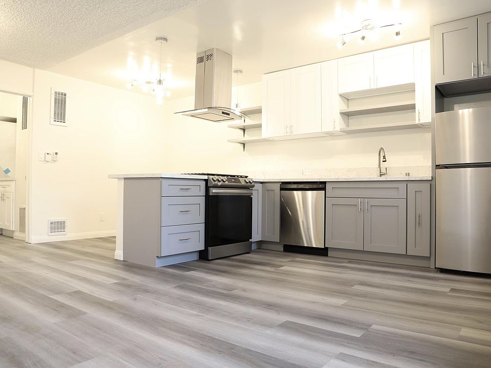 1st image of 1706 Granville Ave APT 3