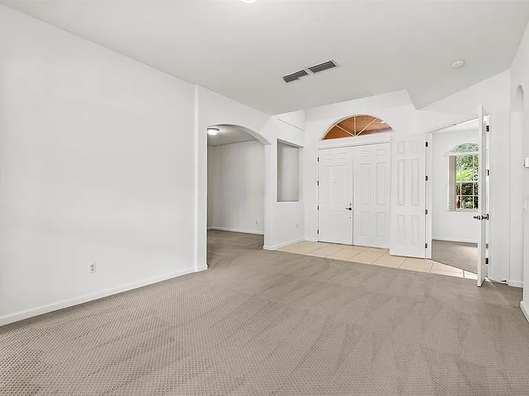 3877 Shoreview Dr — Photo 9